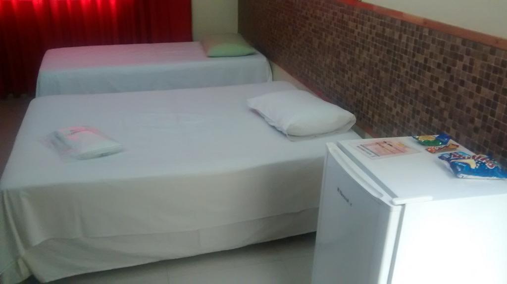 Hotel Dois Candangos Núcleo Bandeirante Εξωτερικό φωτογραφία