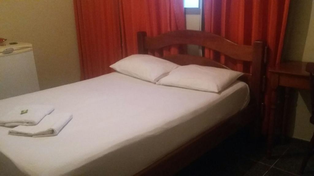 Hotel Dois Candangos Núcleo Bandeirante Εξωτερικό φωτογραφία